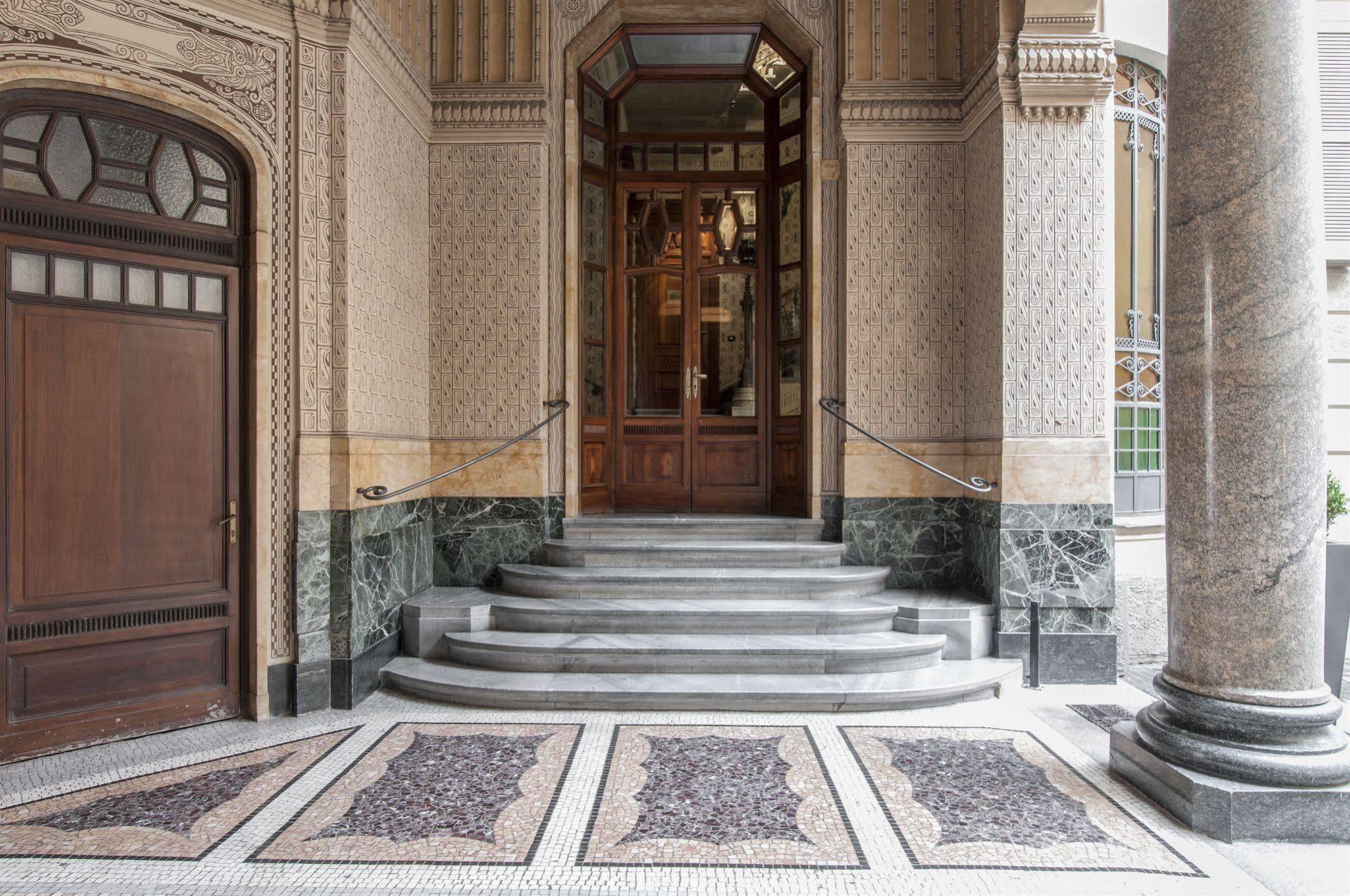 Milan Royal Suites Exterior foto
