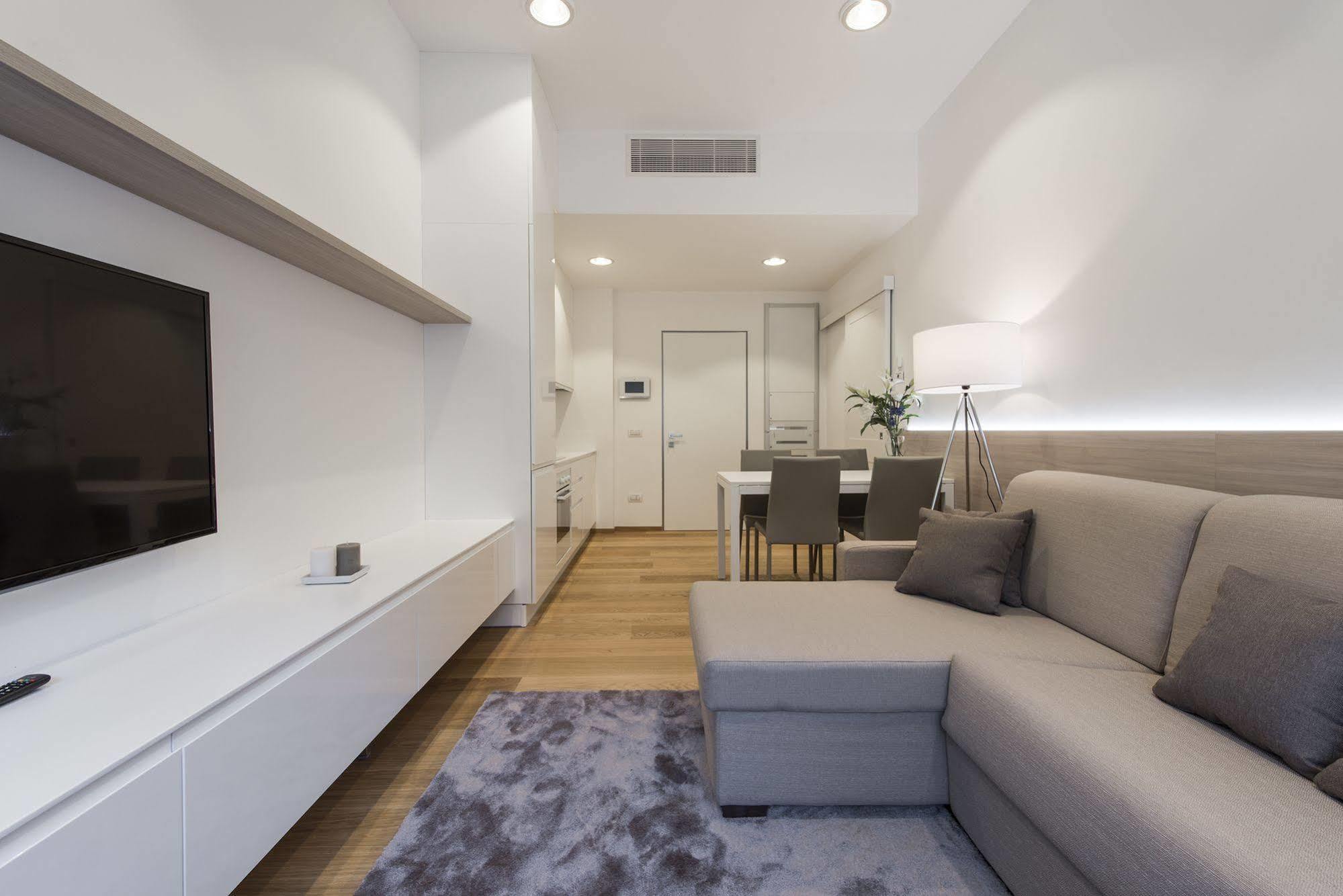 Milan Royal Suites Exterior foto